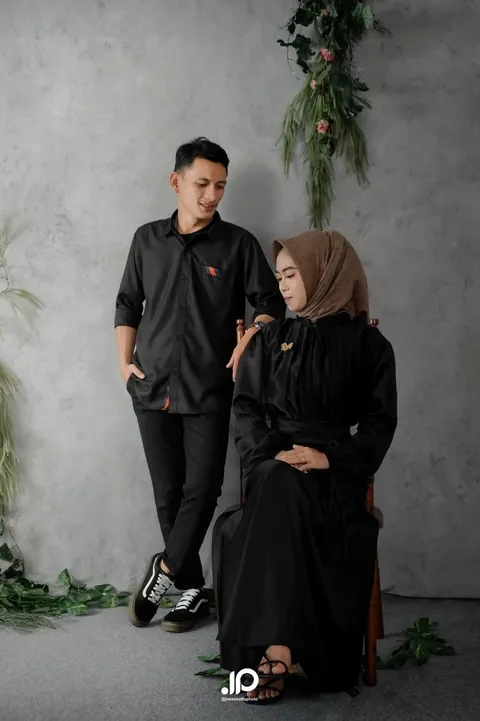 Foto sampul undangan Sallimi & Adawiyah