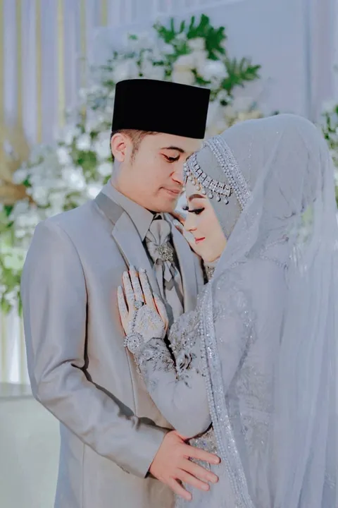 Foto sampul undangan Sofwan & Ratih