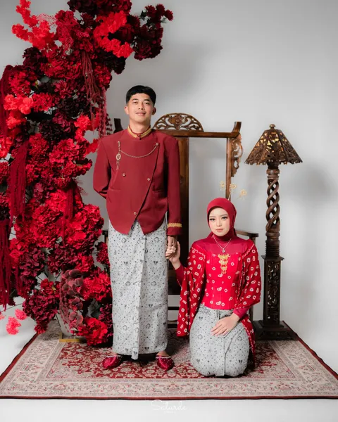 Foto sampul undangan Nizar & Sarah