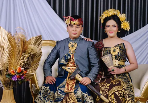 Foto sampul undangan Nana & Swarnata