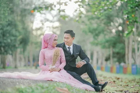 Foto sampul undangan Haspi & Riska