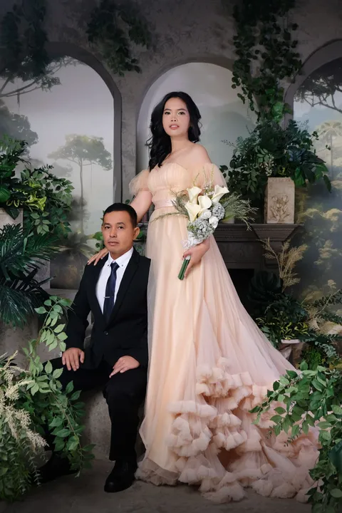 Foto sampul undangan Mona & Sinyo