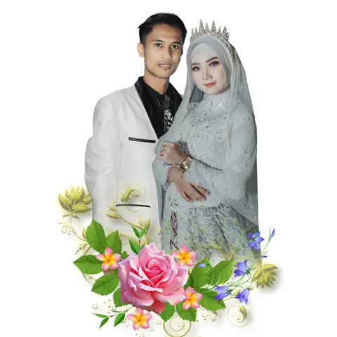 Foto sampul undangan Siti Khamidatul Istiana & Avis Ridho Budiansor