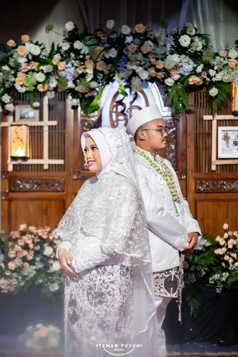 Foto sampul undangan Riffa & Ridho