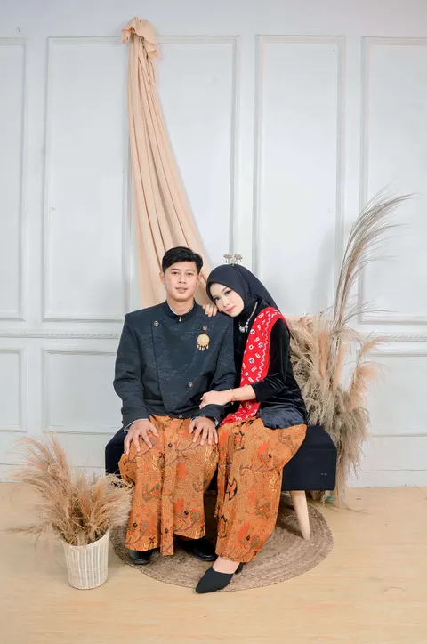 Foto sampul undangan Novia & Aziz