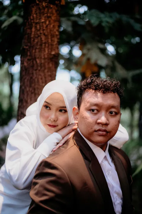 Foto sampul undangan Vischal & Lely