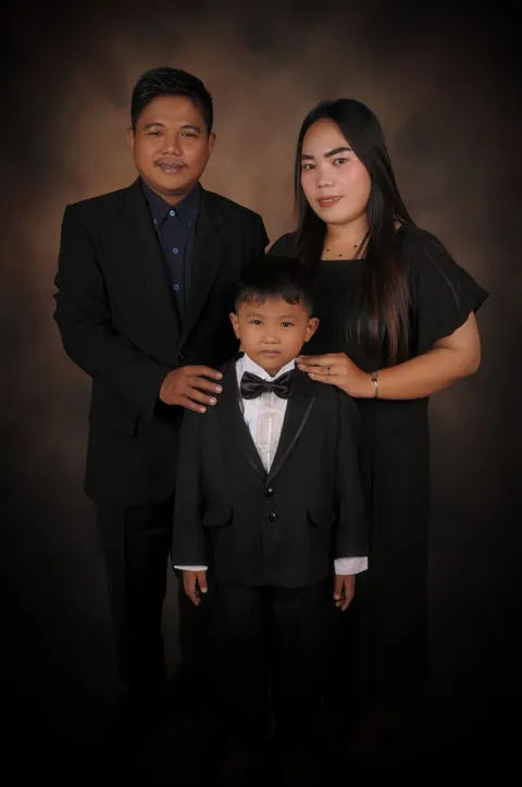 Foto sampul undangan Walimatulkhitanjojo