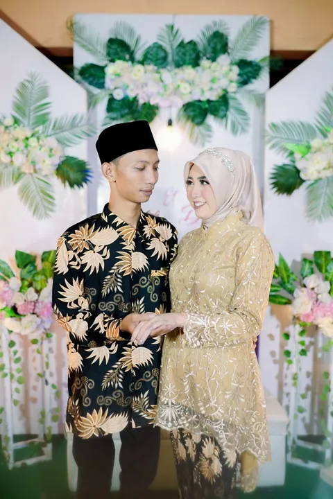 Foto sampul undangan Nizar & Desi