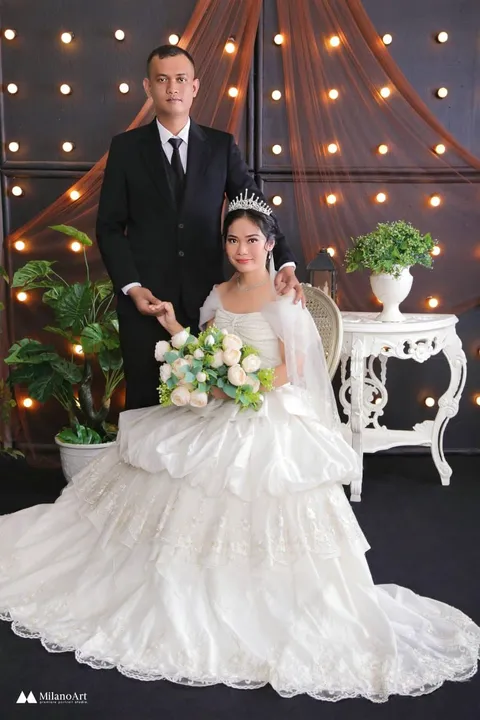 Foto sampul undangan Yeni Andriani Putri Panjaitan & 12345Tamb