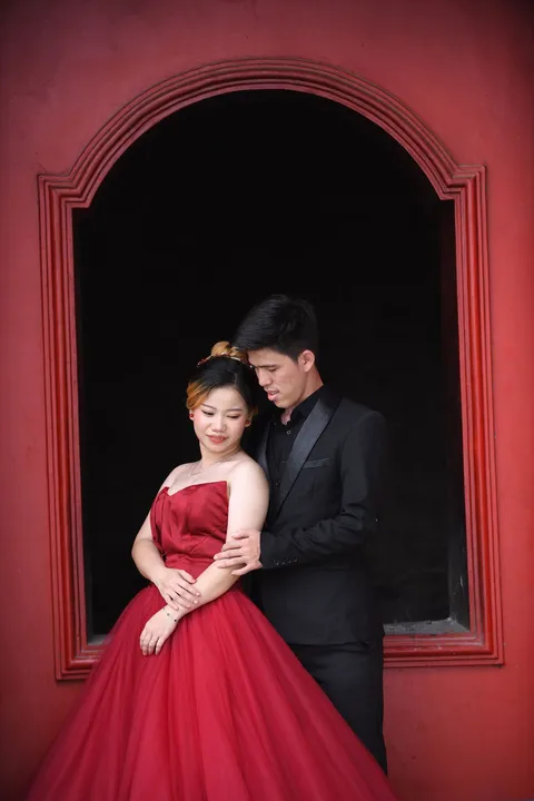 Foto sampul undangan Bong Bui Chiang & Ku Men Hiap