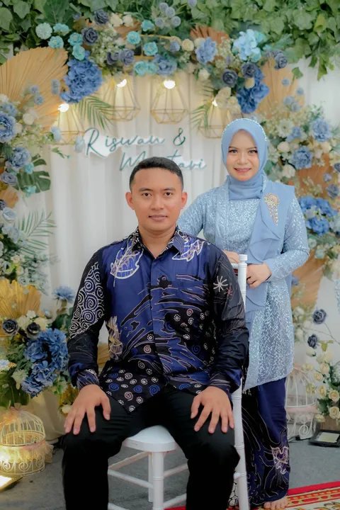 Foto sampul undangan Riswan & Mentari