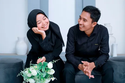 Foto sampul undangan Icha & Oyik