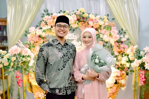 Foto sampul undangan Gita & Adib
