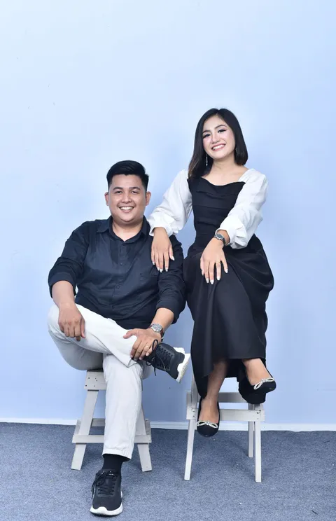 Foto sampul undangan Nita & Carni