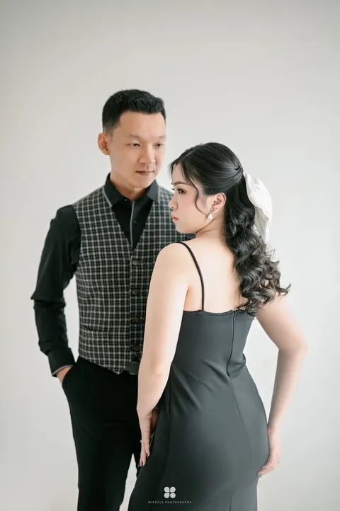 Foto sampul undangan Clarista & Kevin
