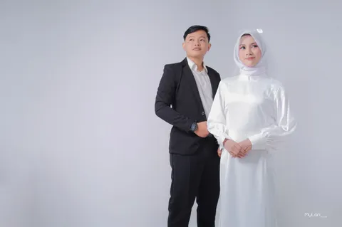 Foto sampul undangan Zahra & Derry