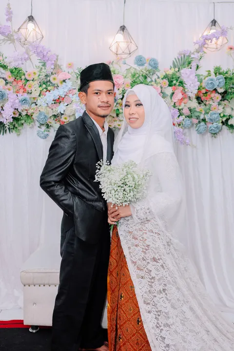 Foto sampul undangan Habib & Hanaa