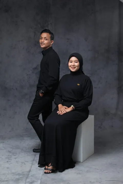 Foto sampul undangan Ajeng & Rian