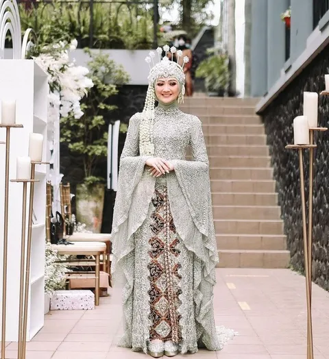 Foto sampul undangan Anggi & Rina