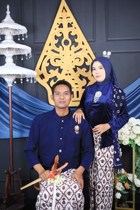 Foto sampul undangan Andi & Dewi