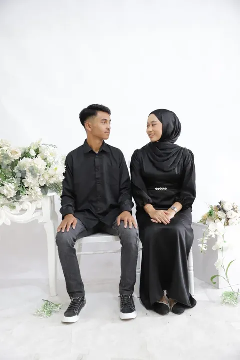 Foto sampul undangan Lewa & Isma