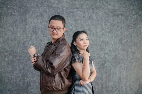 Foto sampul undangan Elis & Dika