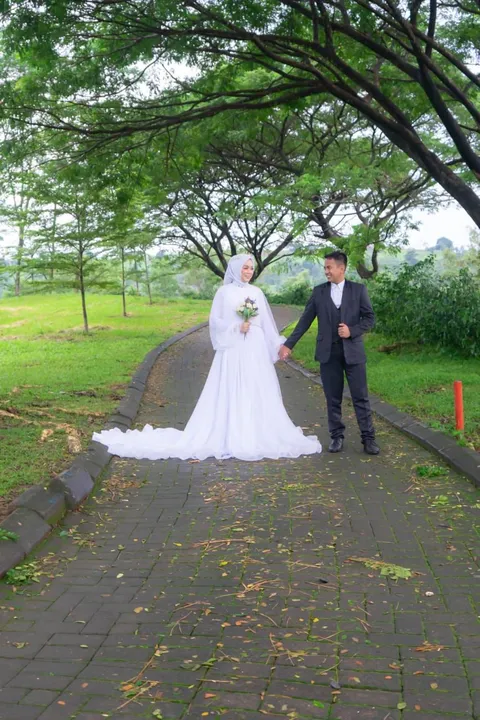 Foto sampul undangan Dicky & Reny