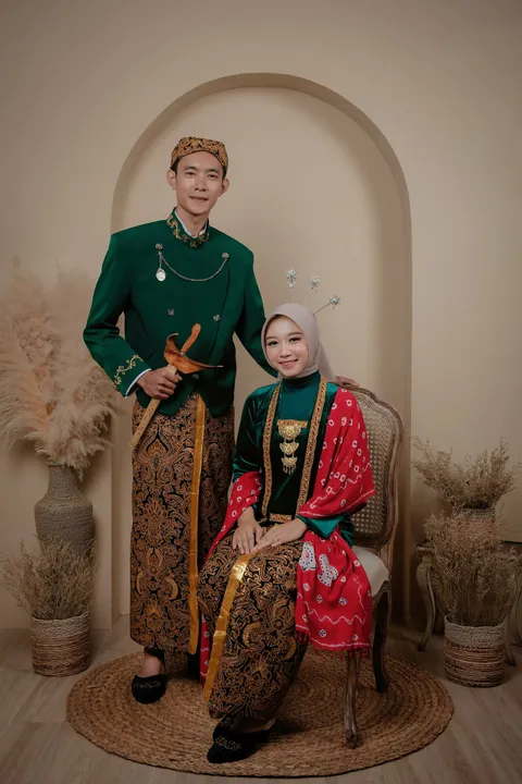 Foto sampul undangan Riska & Wahyu