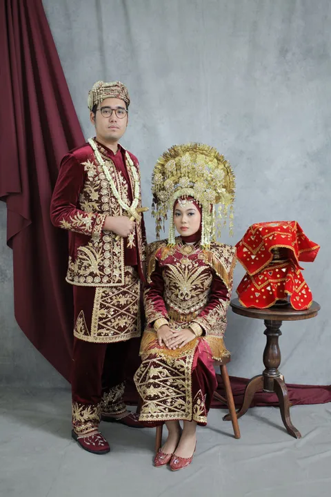 Foto sampul undangan Angga & Aina