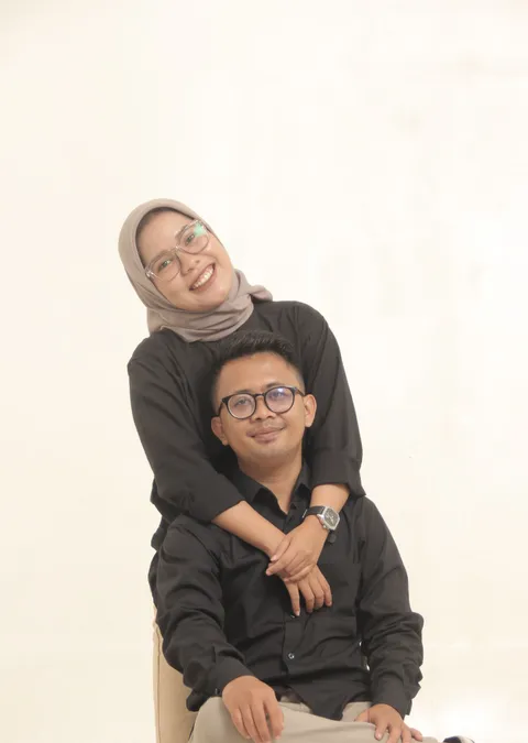 Foto sampul undangan Yosep & Nuke