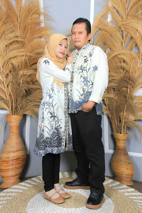 Foto sampul undangan Kus & Nia