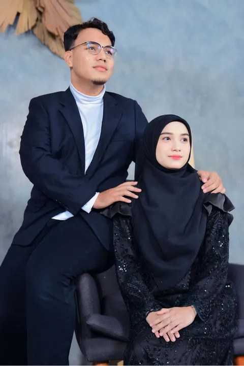 Foto sampul undangan Layla & Irham