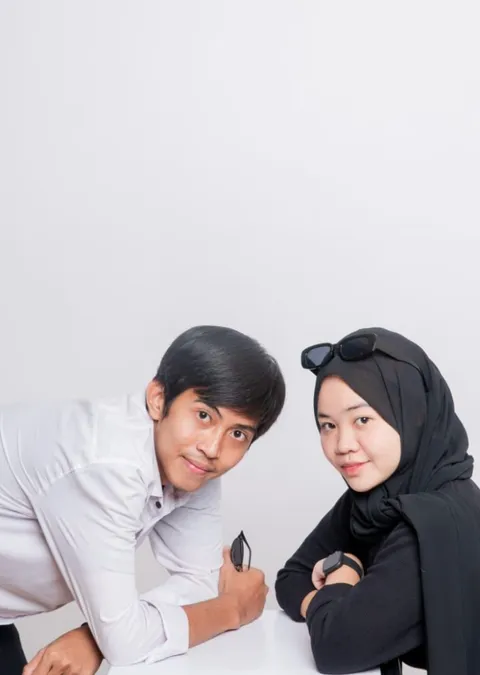 Foto sampul undangan Anisa & Yuda