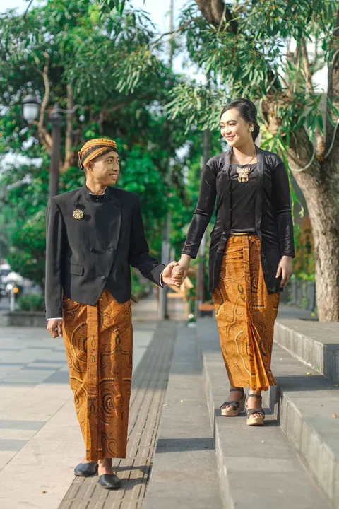 Foto sampul undangan Arif & Wawa