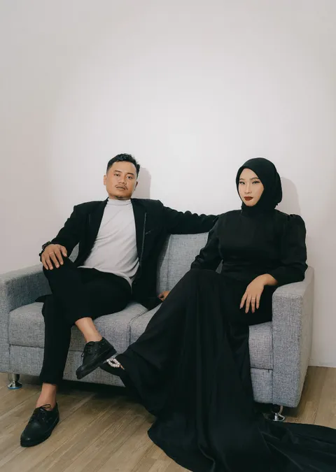 Foto sampul undangan Ulfi & Lilik