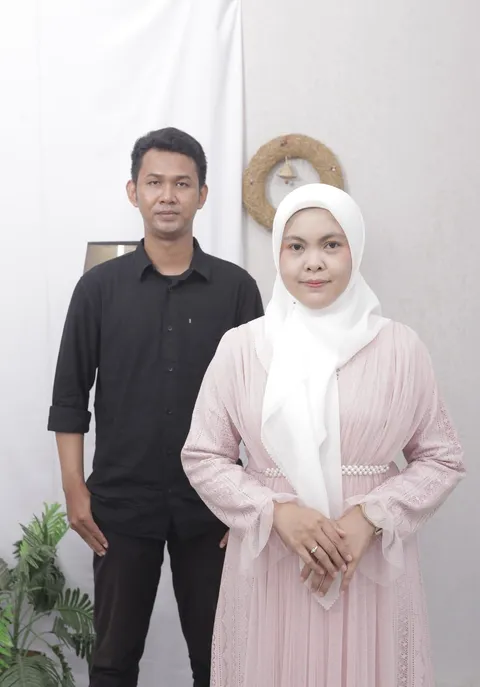 Foto sampul undangan Awan & Ainani
