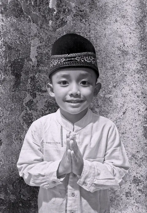 Foto sampul undangan Qafaezar