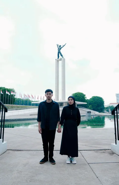 Foto sampul undangan Fiqri & Bunga