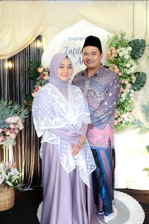 Foto sampul undangan Amran & Zafila