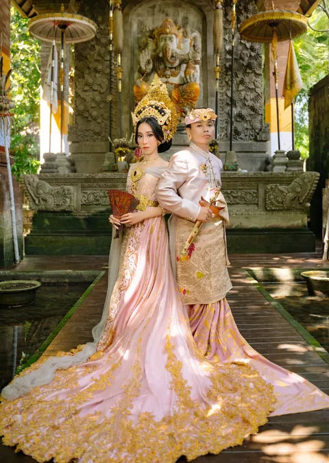 Foto sampul undangan Dewayu & Dani