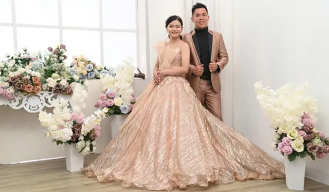 Foto sampul undangan Anthony & Lina