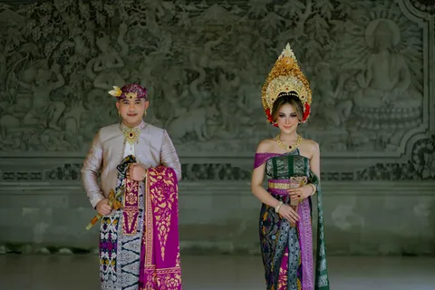 Foto sampul undangan Rina & Ary