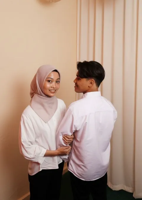 Foto sampul undangan Walid & Novi