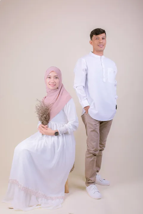 Foto sampul undangan Febri & Rina