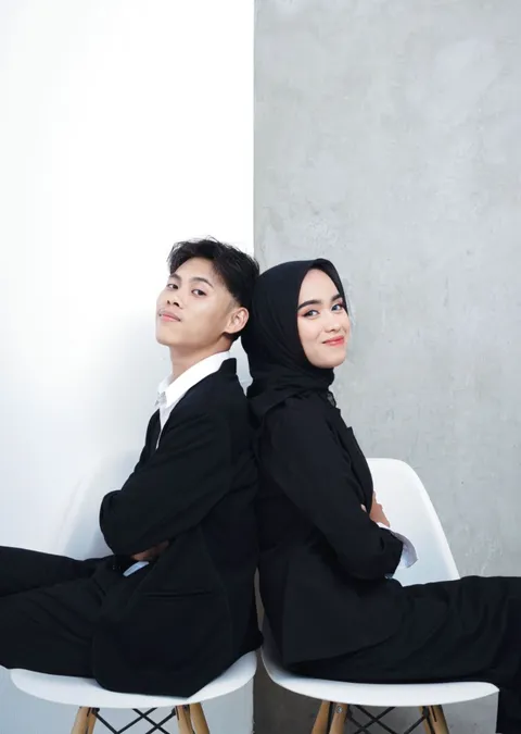 Foto sampul undangan Muhamad Ikram Al Fadilah & Adinda Mutiara Anggraeny