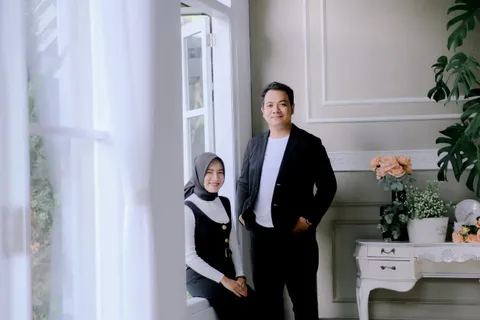 Foto sampul undangan Adhi & Mega