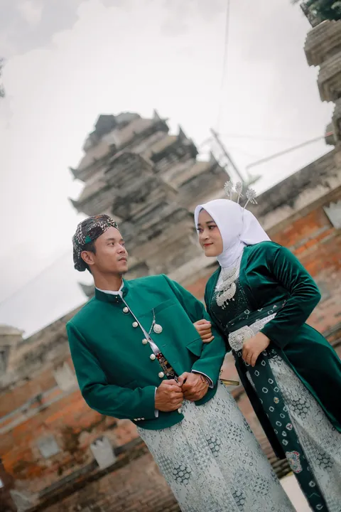 Foto sampul undangan Ridwan & Winda