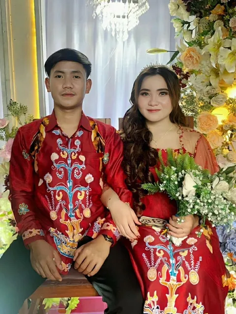 Foto sampul undangan Siska & Tri