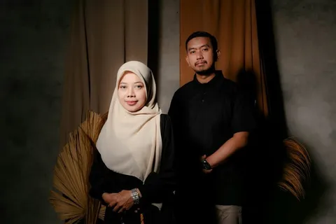 Foto sampul undangan Hari. Nugraha, S. Pd & Tuty Hermawati