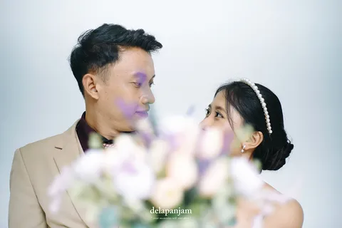Foto sampul undangan Paulina & Yusak